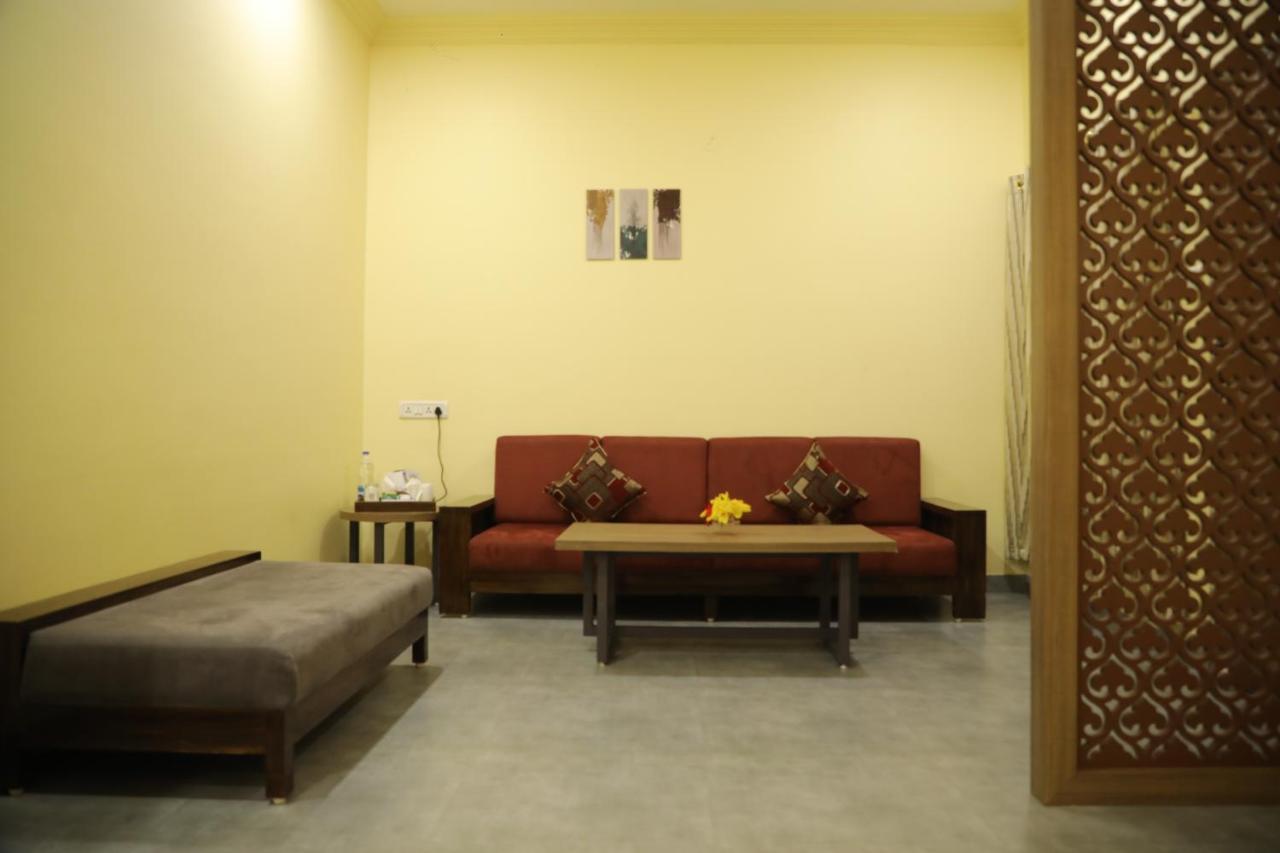Jaidev Farms&Resort Chhindwāra Eksteriør billede