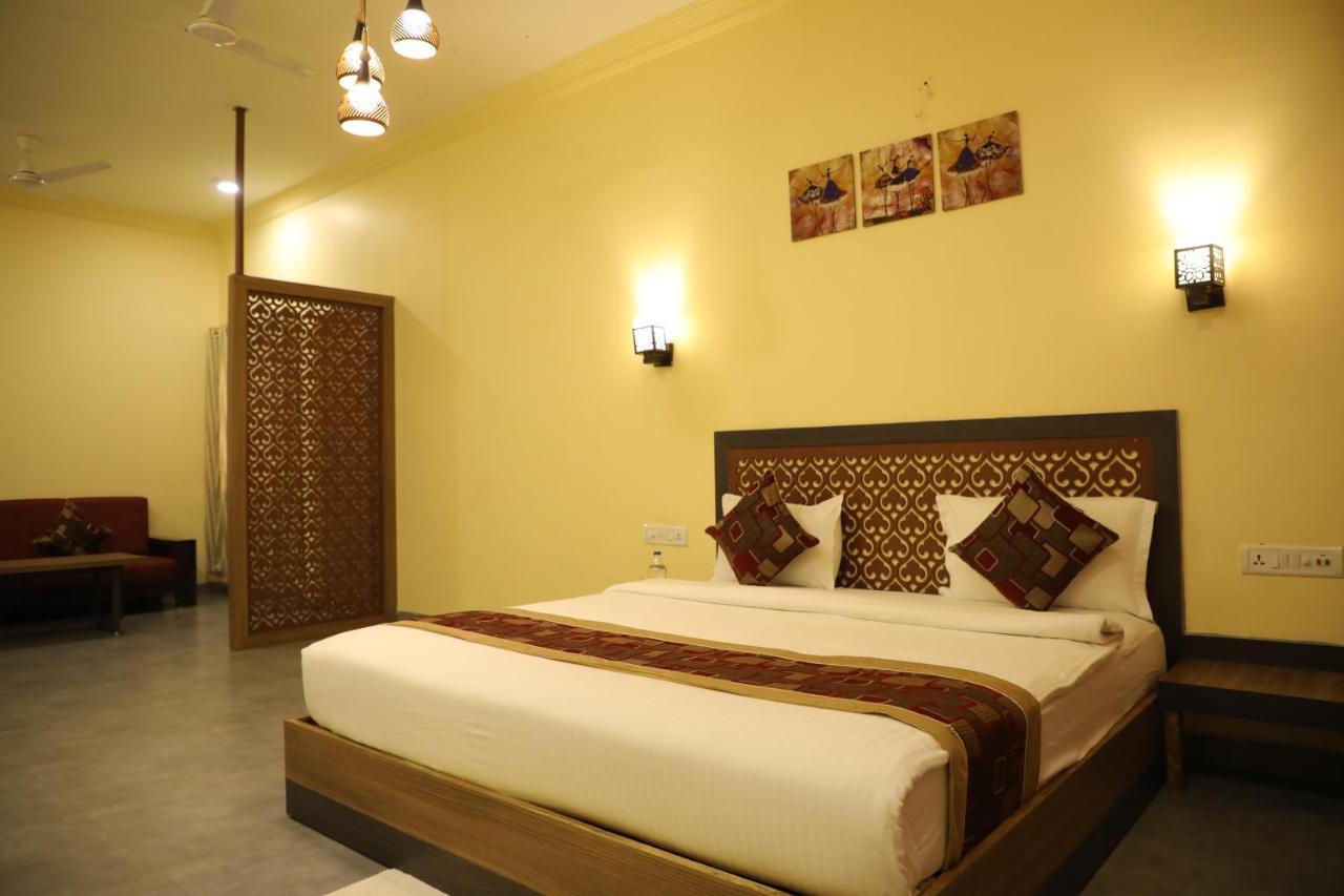 Jaidev Farms&Resort Chhindwāra Eksteriør billede